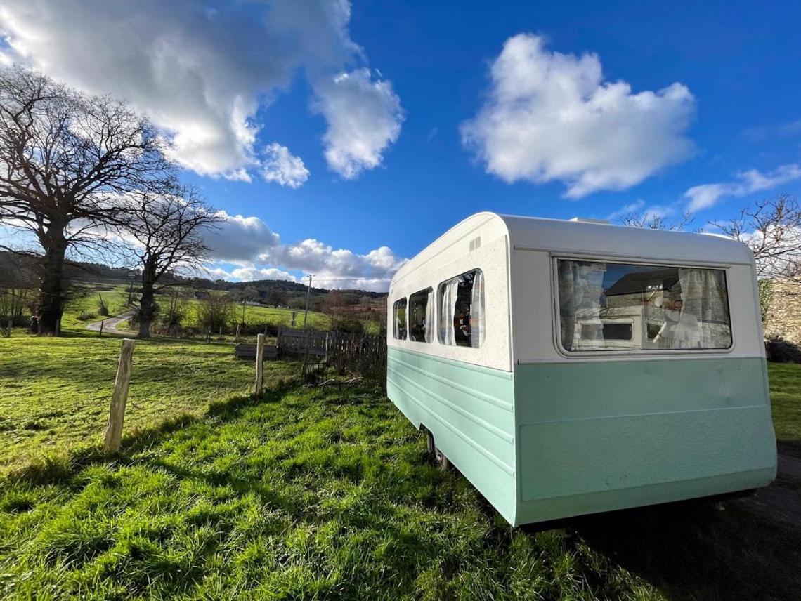 Camping Les Ronds Duval Face Aux Iles Anglo-Normandes Les Moitiers-d'Allonne ภายนอก รูปภาพ