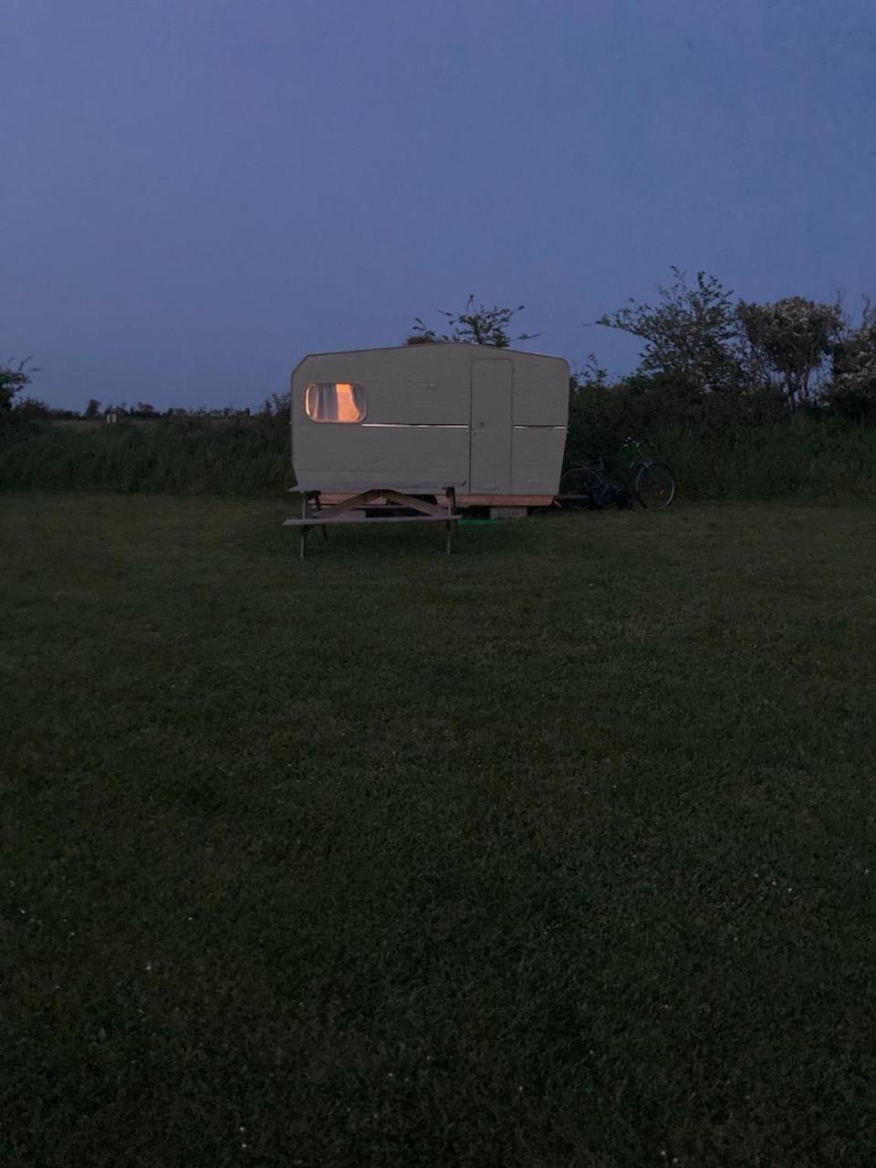 Camping Les Ronds Duval Face Aux Iles Anglo-Normandes Les Moitiers-d'Allonne ภายนอก รูปภาพ